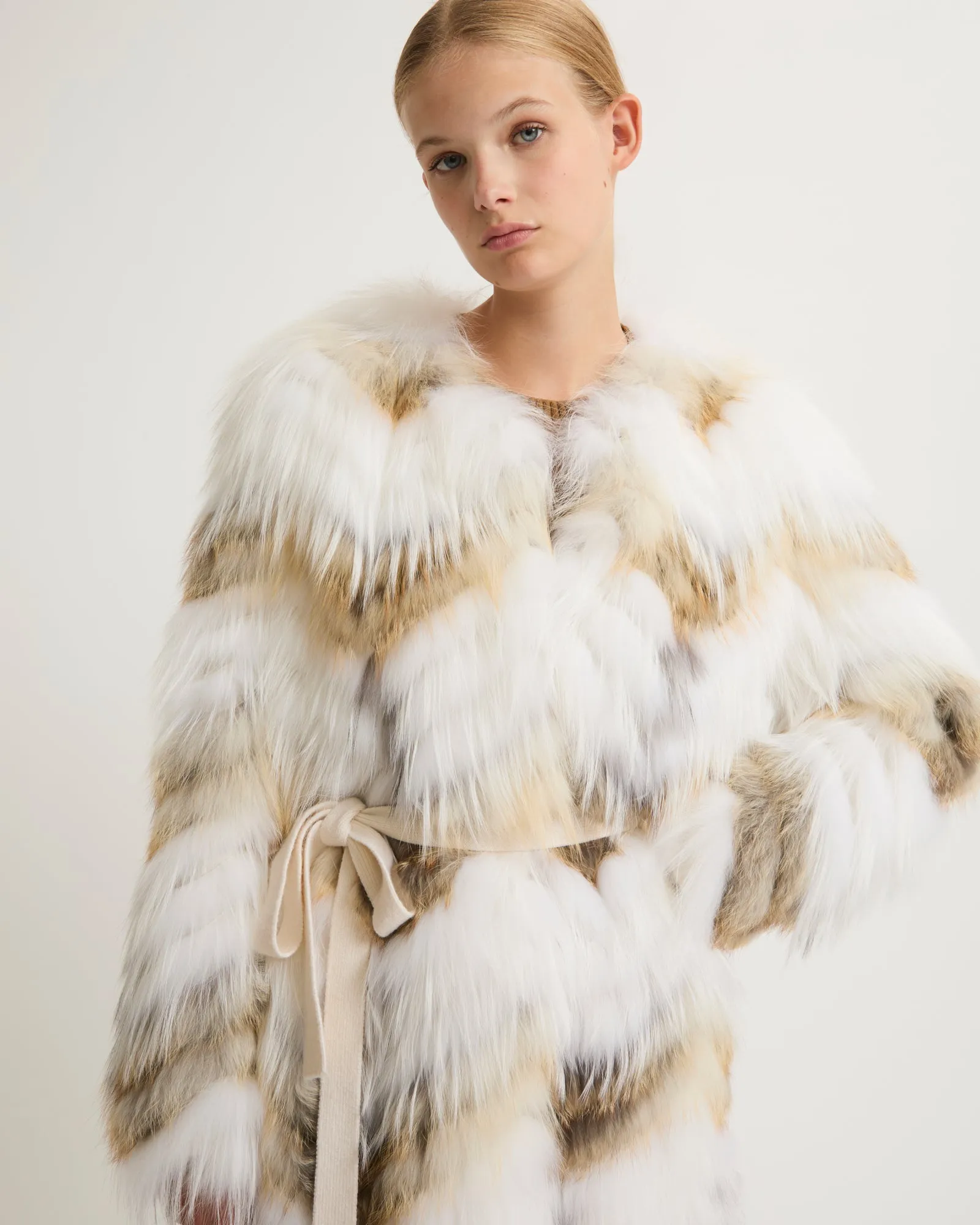 Belted coat in merino knit and fox fur
