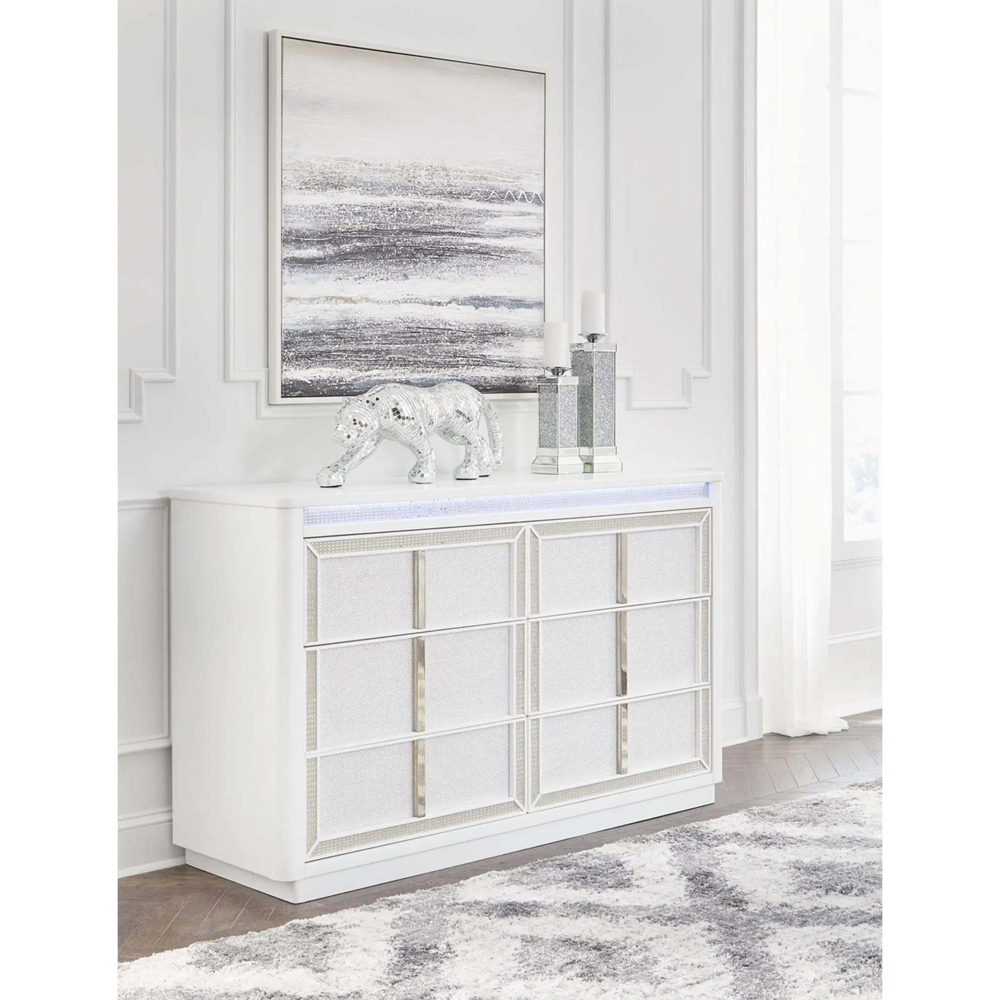 Chalanna Dresser