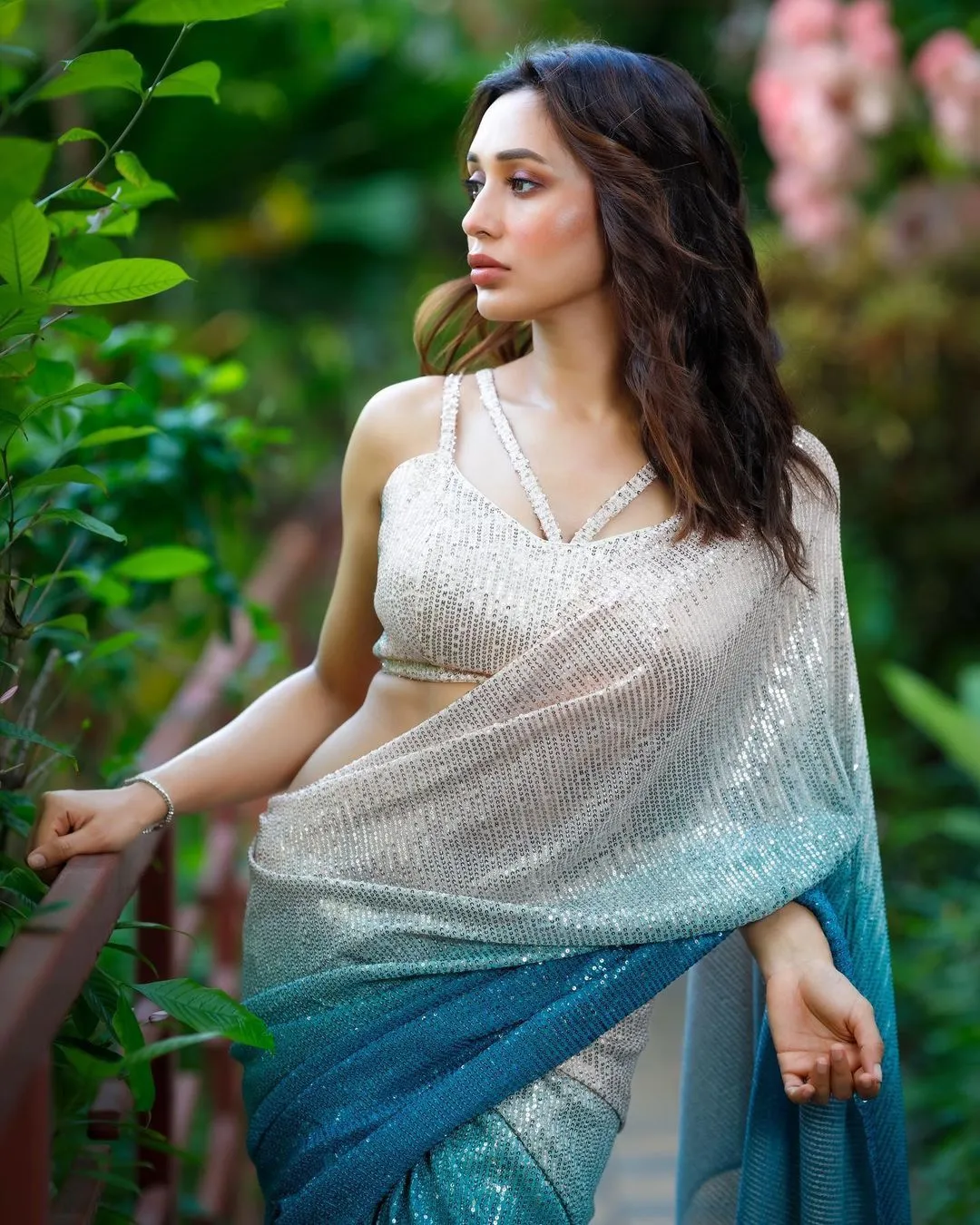 Glamorous Pics Of Mimi Chakraborty in Saree