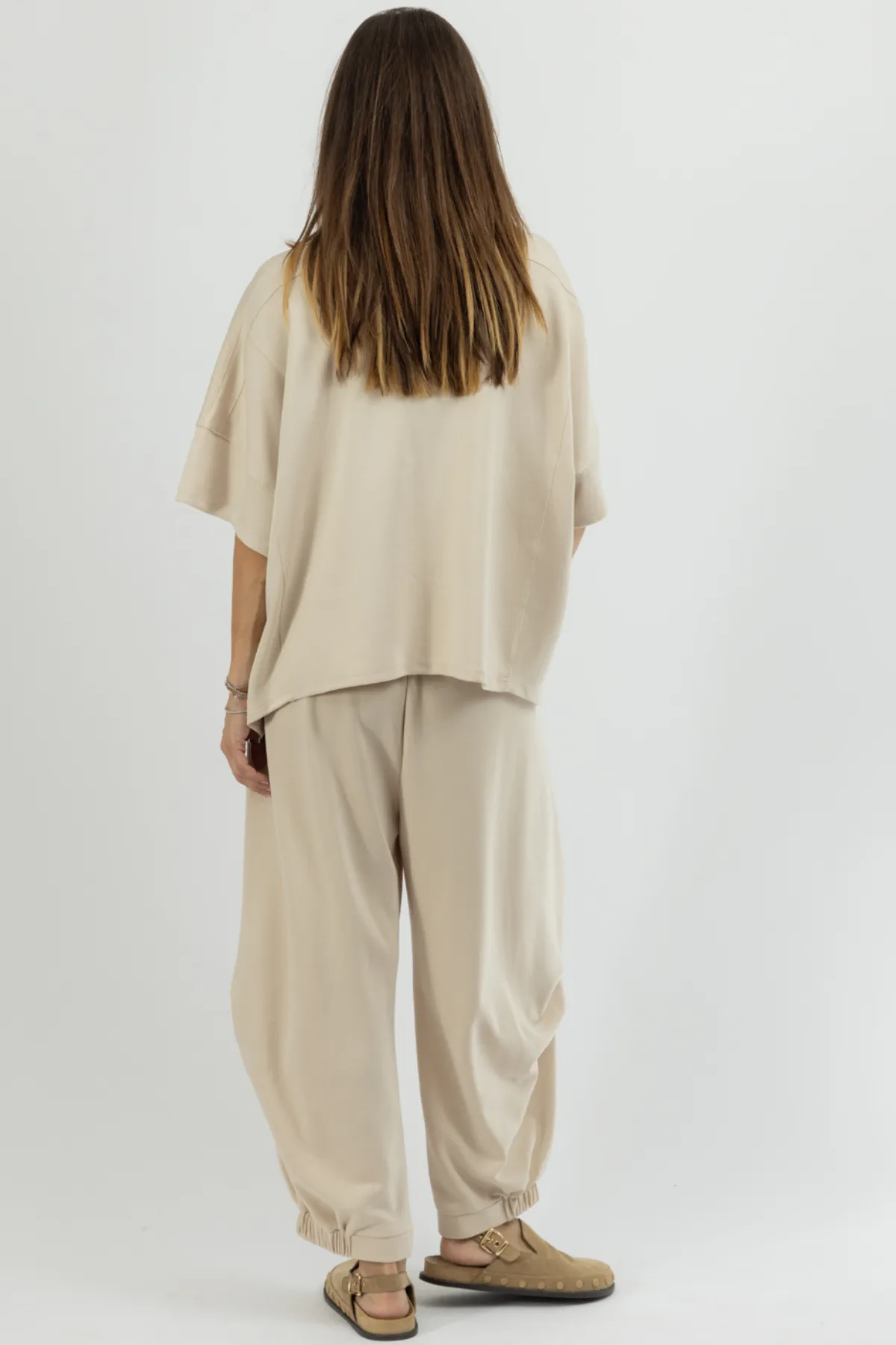 GOTTA HAVE IT BEIGE SET