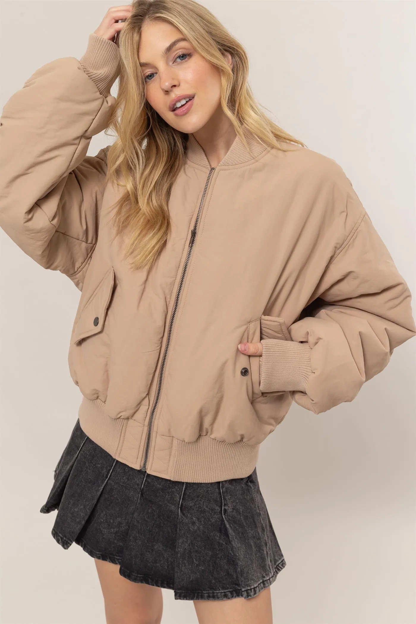 HF24E736-Oversized Bomber Puffer Jacket