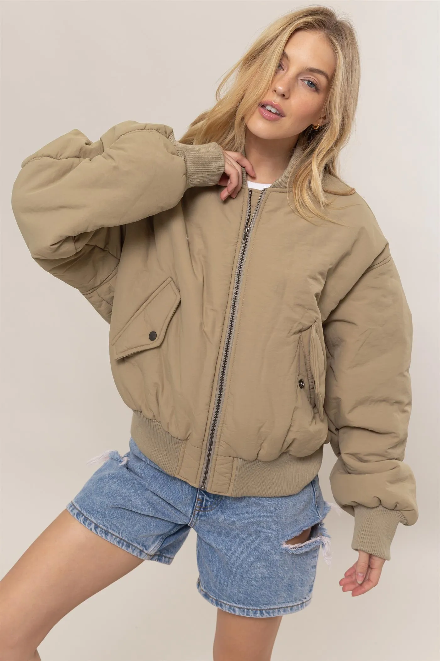 HF24E736-Oversized Bomber Puffer Jacket