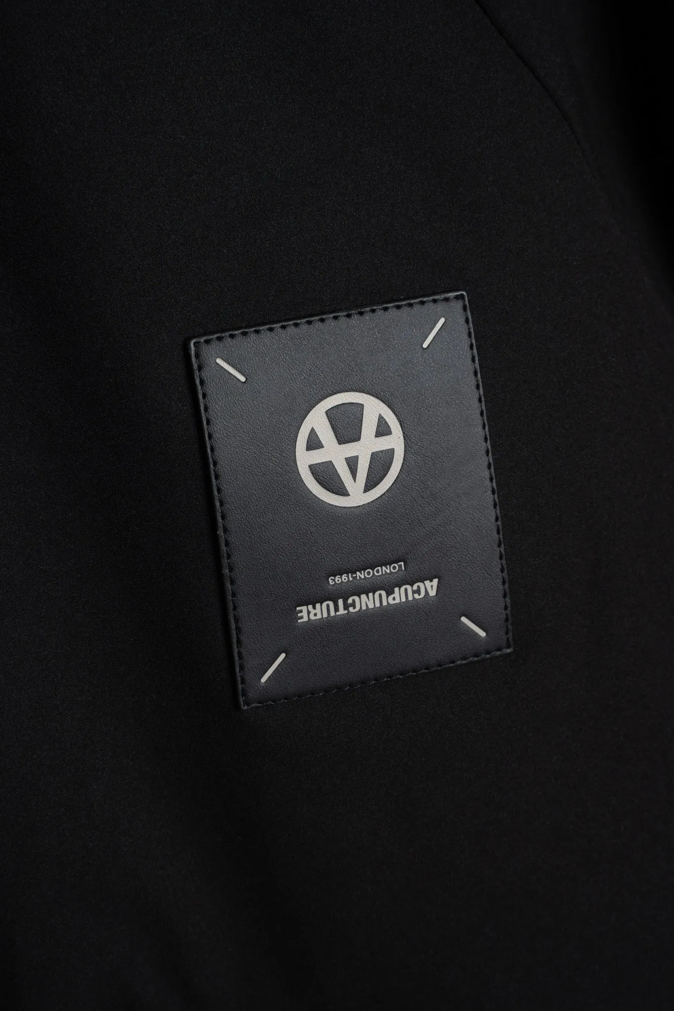 MOUNTAIN PUFFER BLACK