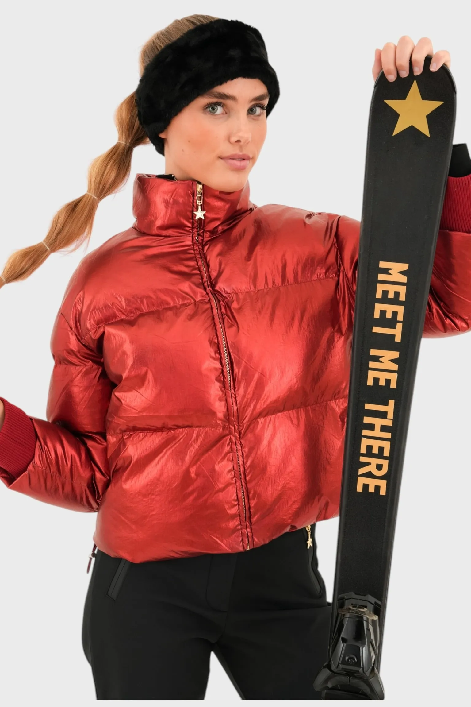 "Frosty" puffer red