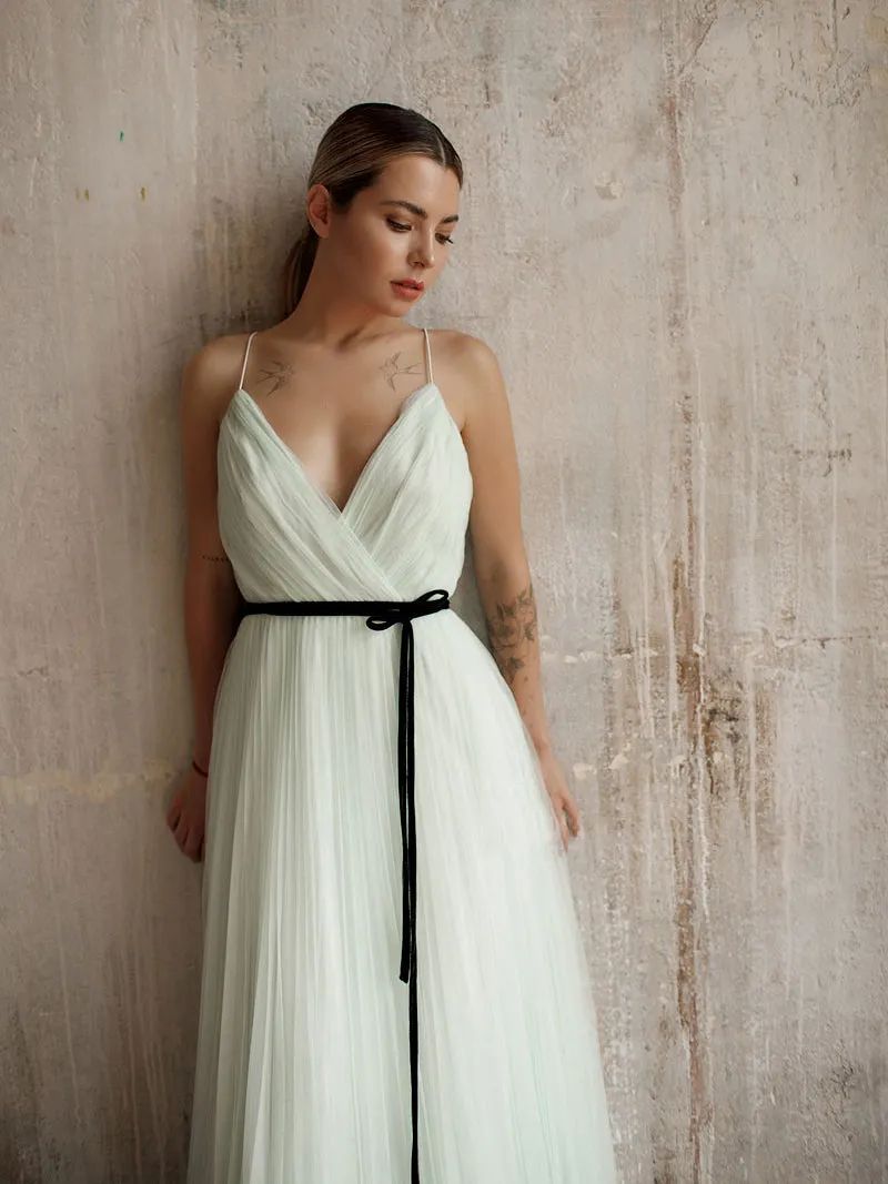 Sleeveless V-Neck Sexy Pleated Maxi Wrap Prom Dress